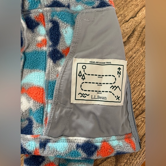 LL Bean boys size 8 fish hooded fleece jacket coat with hood long sleeve zip up - Picture 6 of 6